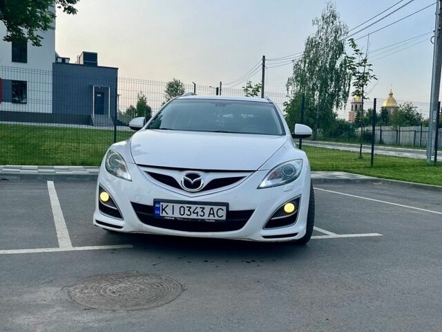 Белый Мазда 6, объемом двигателя 2.18 л и пробегом 398 тыс. км за 7500 $, фото 1 на Automoto.ua