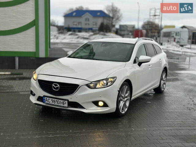 Белый Мазда 6, объемом двигателя 2.19 л и пробегом 300 тыс. км за 7500 $, фото 1 на Automoto.ua