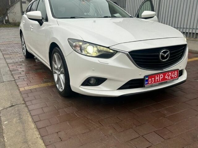 Білий Мазда 6, об'ємом двигуна 2.2 л та пробігом 200 тис. км за 12000 $, фото 1 на Automoto.ua