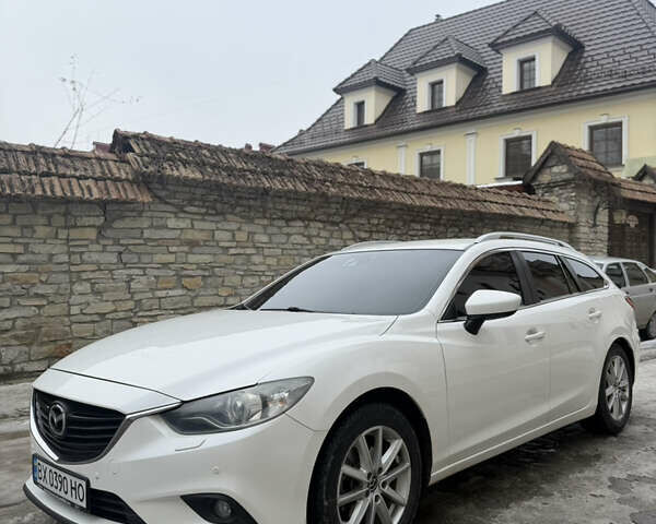 Белый Мазда 6, объемом двигателя 2.19 л и пробегом 219 тыс. км за 10999 $, фото 1 на Automoto.ua