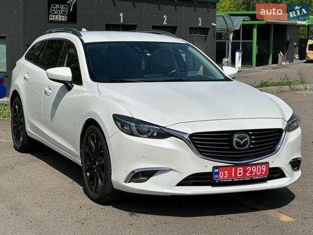 Белый Мазда 6, объемом двигателя 2.19 л и пробегом 177 тыс. км за 13500 $, фото 1 на Automoto.ua