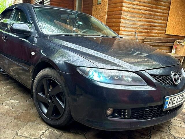 Черный Мазда 6, объемом двигателя 2 л и пробегом 270 тыс. км за 3300 $, фото 1 на Automoto.ua