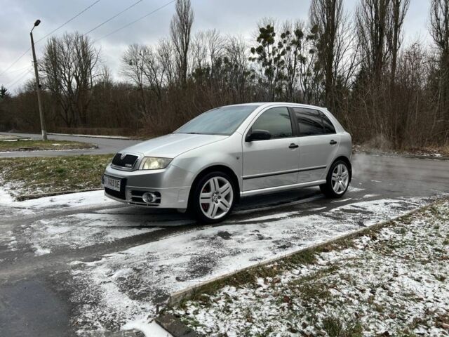 Черный Мазда 6, объемом двигателя 2 л и пробегом 215 тыс. км за 5500 $, фото 1 на Automoto.ua