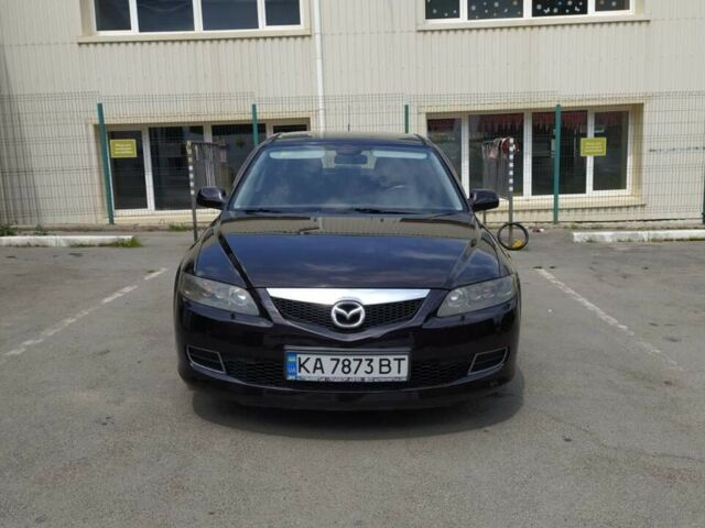 Черный Мазда 6, объемом двигателя 2 л и пробегом 235 тыс. км за 5350 $, фото 1 на Automoto.ua