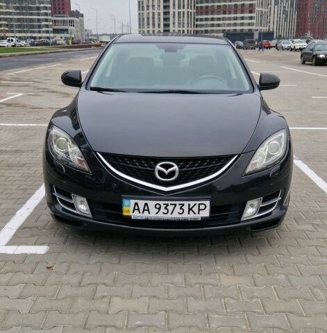 Черный Мазда 6, объемом двигателя 2 л и пробегом 142 тыс. км за 8100 $, фото 1 на Automoto.ua