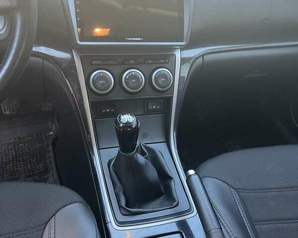 Чорний Мазда 6, об'ємом двигуна 2 л та пробігом 240 тис. км за 6700 $, фото 1 на Automoto.ua