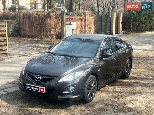 Чорний Мазда 6, об'ємом двигуна 2 л та пробігом 253 тис. км за 9990 $, фото 1 на Automoto.ua