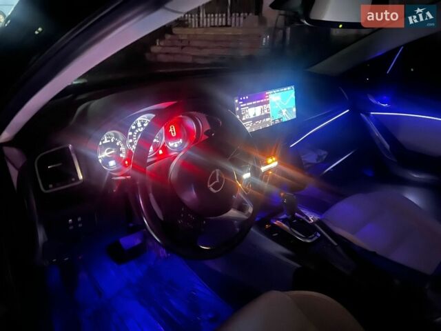 Черный Мазда 6, объемом двигателя 2.5 л и пробегом 225 тыс. км за 9500 $, фото 1 на Automoto.ua