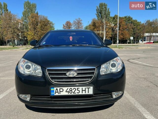 Черный Мазда 6, объемом двигателя 2.49 л и пробегом 194 тыс. км за 13000 $, фото 1 на Automoto.ua