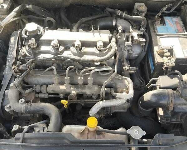 Черный Мазда 6, объемом двигателя 2 л и пробегом 315 тыс. км за 6500 $, фото 1 на Automoto.ua