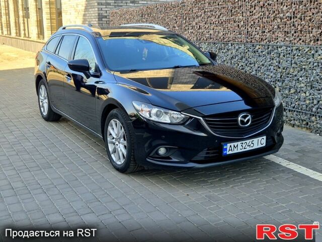 Черный Мазда 6, объемом двигателя 2.2 л и пробегом 262 тыс. км за 9800 $, фото 1 на Automoto.ua