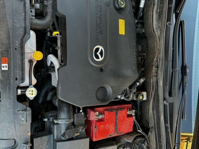 Фиолетовый Мазда 6, объемом двигателя 2 л и пробегом 267 тыс. км за 5800 $, фото 1 на Automoto.ua