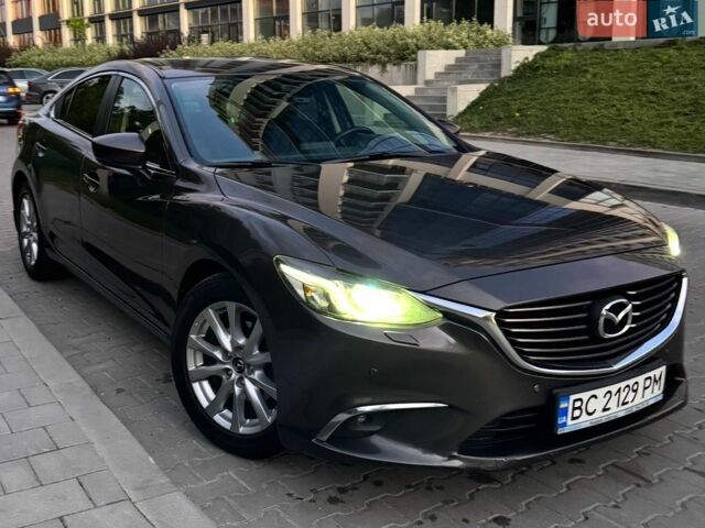 Коричневый Мазда 6, объемом двигателя 2.49 л и пробегом 203 тыс. км за 15000 $, фото 1 на Automoto.ua