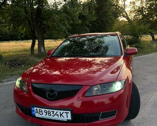 Красный Мазда 6, объемом двигателя 2 л и пробегом 203 тыс. км за 5399 $, фото 1 на Automoto.ua