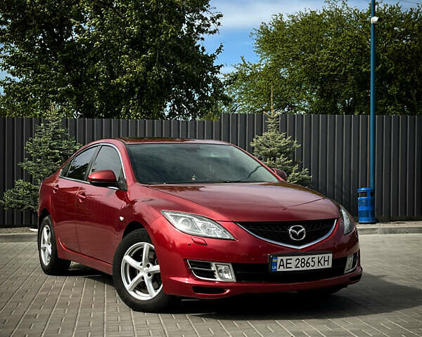 Красный Мазда 6, объемом двигателя 2 л и пробегом 211 тыс. км за 6950 $, фото 1 на Automoto.ua
