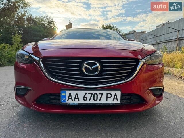 Червоний Мазда 6, об'ємом двигуна 2.19 л та пробігом 175 тис. км за 15500 $, фото 1 на Automoto.ua