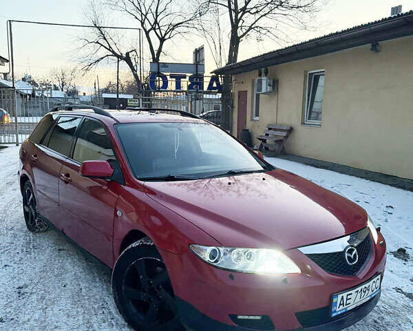 Красный Мазда 6, объемом двигателя 2 л и пробегом 300 тыс. км за 3299 $, фото 1 на Automoto.ua