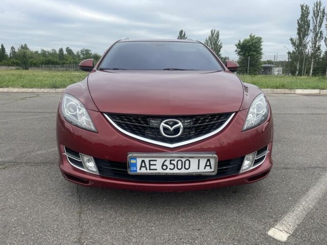 Красный Мазда 6, объемом двигателя 2 л и пробегом 185 тыс. км за 7000 $, фото 1 на Automoto.ua