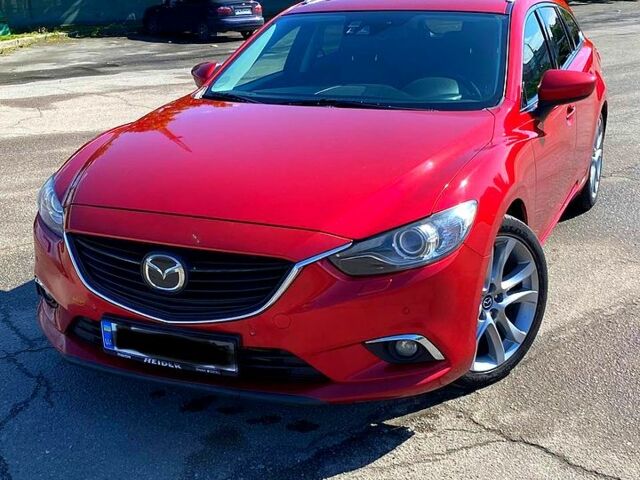 Красный Мазда 6, объемом двигателя 2.2 л и пробегом 275 тыс. км за 10300 $, фото 1 на Automoto.ua