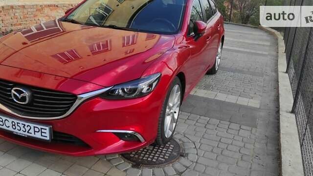 Красный Мазда 6, объемом двигателя 2.2 л и пробегом 175 тыс. км за 15100 $, фото 1 на Automoto.ua