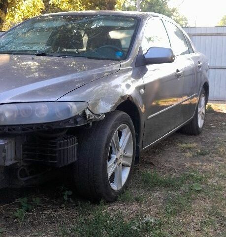 Сірий Мазда 6, об'ємом двигуна 1.8 л та пробігом 257 тис. км за 800 $, фото 1 на Automoto.ua