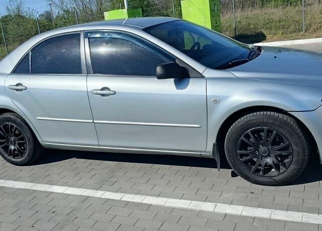 Серый Мазда 6, объемом двигателя 2 л и пробегом 340 тыс. км за 3800 $, фото 1 на Automoto.ua