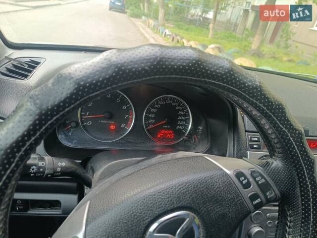 Сірий Мазда 6, об'ємом двигуна 2 л та пробігом 195 тис. км за 4150 $, фото 1 на Automoto.ua