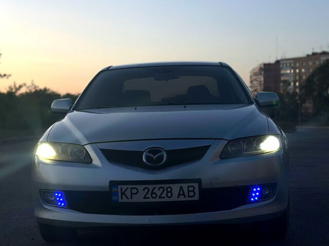 Серый Мазда 6, объемом двигателя 2 л и пробегом 296 тыс. км за 4500 $, фото 1 на Automoto.ua