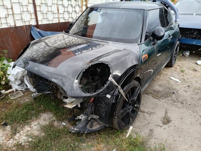 Сірий Мазда 6, об'ємом двигуна 2 л та пробігом 198 тис. км за 6490 $, фото 1 на Automoto.ua