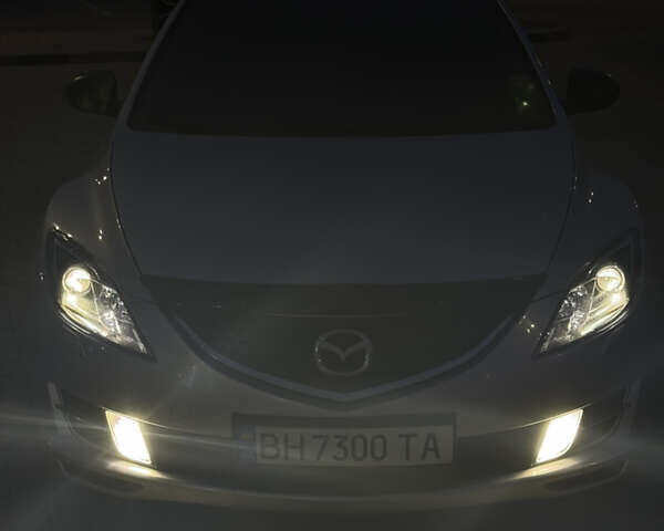 Серый Мазда 6, объемом двигателя 2 л и пробегом 236 тыс. км за 8500 $, фото 1 на Automoto.ua