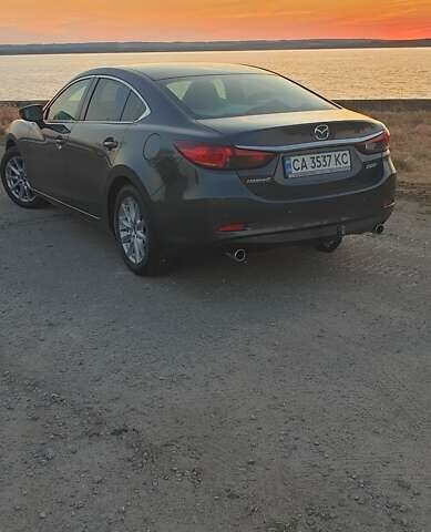 Серый Мазда 6, объемом двигателя 2.18 л и пробегом 240 тыс. км за 10750 $, фото 1 на Automoto.ua