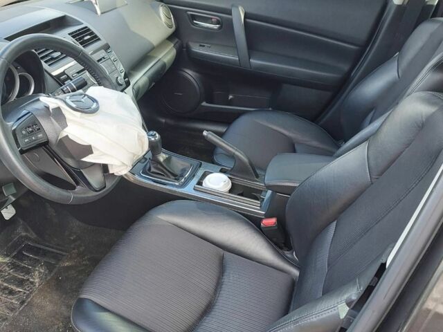 Серый Мазда 6, объемом двигателя 2 л и пробегом 216 тыс. км за 4500 $, фото 1 на Automoto.ua