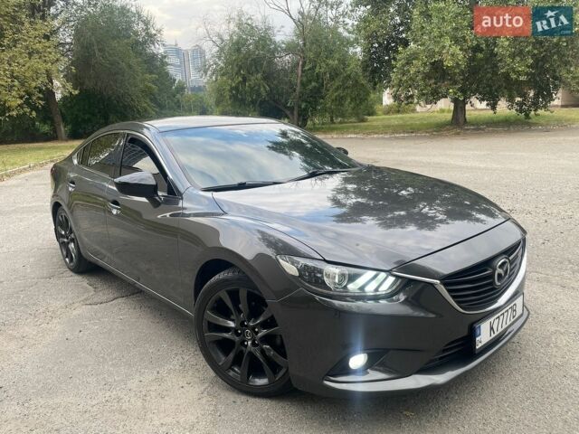 Серый Мазда 6, объемом двигателя 2.49 л и пробегом 176 тыс. км за 12000 $, фото 1 на Automoto.ua