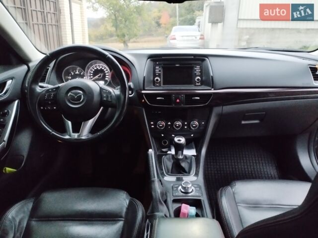 Сірий Мазда 6, об'ємом двигуна 2.18 л та пробігом 278 тис. км за 12300 $, фото 1 на Automoto.ua