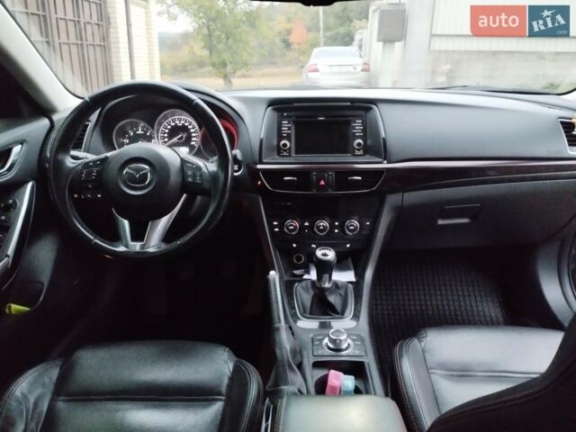 Сірий Мазда 6, об'ємом двигуна 2.18 л та пробігом 278 тис. км за 12300 $, фото 1 на Automoto.ua