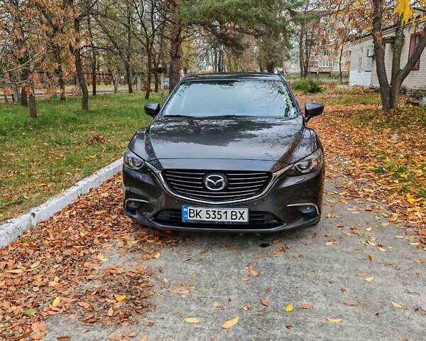 Серый Мазда 6, объемом двигателя 2.19 л и пробегом 82 тыс. км за 18200 $, фото 1 на Automoto.ua