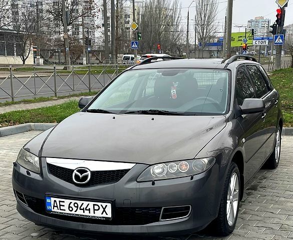 Сірий Мазда 6, об'ємом двигуна 2 л та пробігом 320 тис. км за 3800 $, фото 1 на Automoto.ua