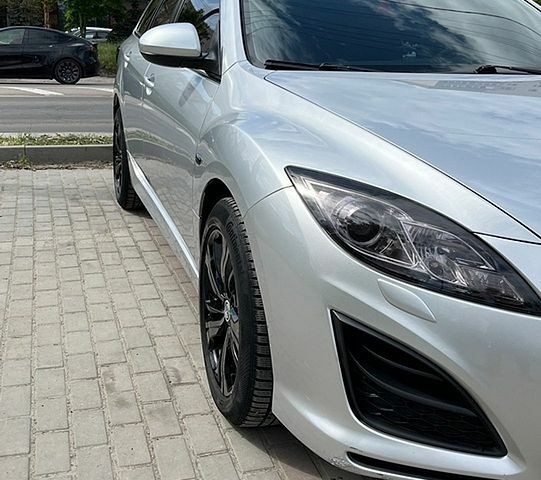Сірий Мазда 6, об'ємом двигуна 2.2 л та пробігом 272 тис. км за 7700 $, фото 1 на Automoto.ua