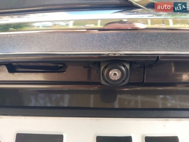 Сірий Мазда 6, об'ємом двигуна 2.19 л та пробігом 296 тис. км за 12500 $, фото 1 на Automoto.ua