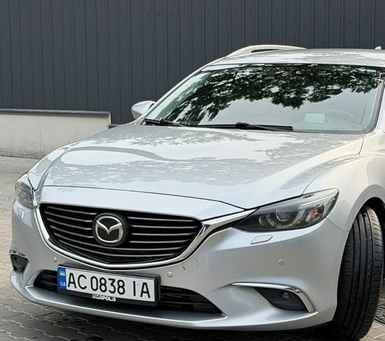 Сірий Мазда 6, об'ємом двигуна 2.2 л та пробігом 260 тис. км за 12500 $, фото 1 на Automoto.ua