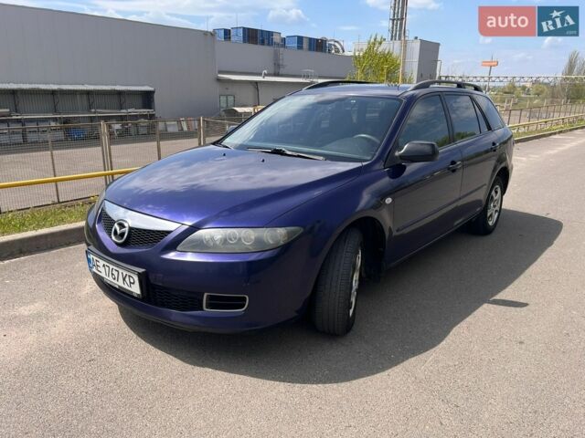 Синий Мазда 6, объемом двигателя 2 л и пробегом 300 тыс. км за 3350 $, фото 1 на Automoto.ua