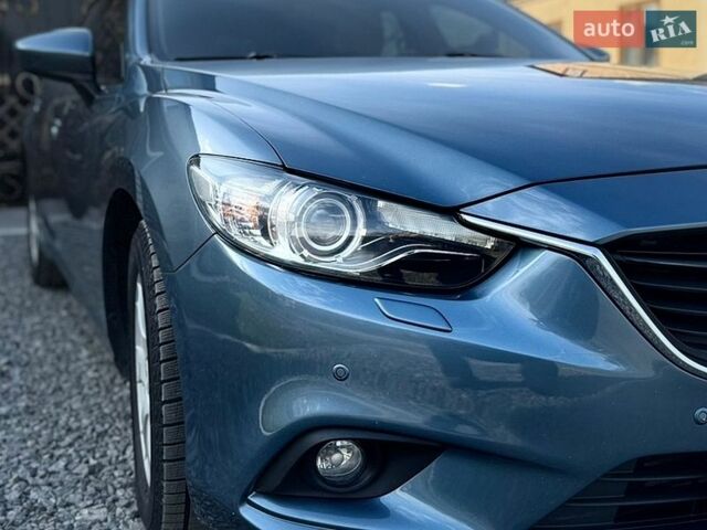 Синий Мазда 6, объемом двигателя 2.18 л и пробегом 209 тыс. км за 10800 $, фото 1 на Automoto.ua
