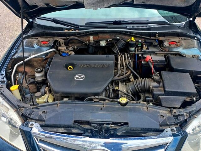 Зелений Мазда 6, об'ємом двигуна 2 л та пробігом 300 тис. км за 5500 $, фото 1 на Automoto.ua