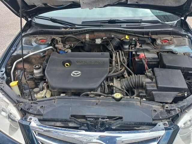 Зелений Мазда 6, об'ємом двигуна 2 л та пробігом 300 тис. км за 5500 $, фото 1 на Automoto.ua