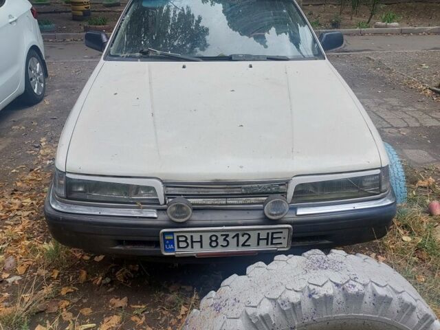 Білий Мазда 626, об'ємом двигуна 1.8 л та пробігом 200 тис. км за 1599 $, фото 1 на Automoto.ua