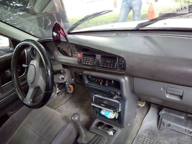 Білий Мазда 626, об'ємом двигуна 1.8 л та пробігом 100 тис. км за 1500 $, фото 1 на Automoto.ua