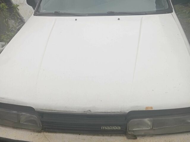 Білий Мазда 626, об'ємом двигуна 2 л та пробігом 340 тис. км за 500 $, фото 1 на Automoto.ua
