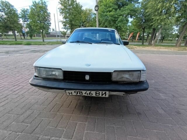 Белый Мазда 626, объемом двигателя 0 л и пробегом 400 тыс. км за 362 $, фото 1 на Automoto.ua