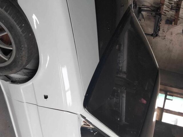 Белый Мазда 626, объемом двигателя 2 л и пробегом 1 тыс. км за 807 $, фото 1 на Automoto.ua