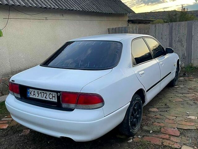 Білий Мазда 626, об'ємом двигуна 1.8 л та пробігом 0 тис. км за 950 $, фото 1 на Automoto.ua